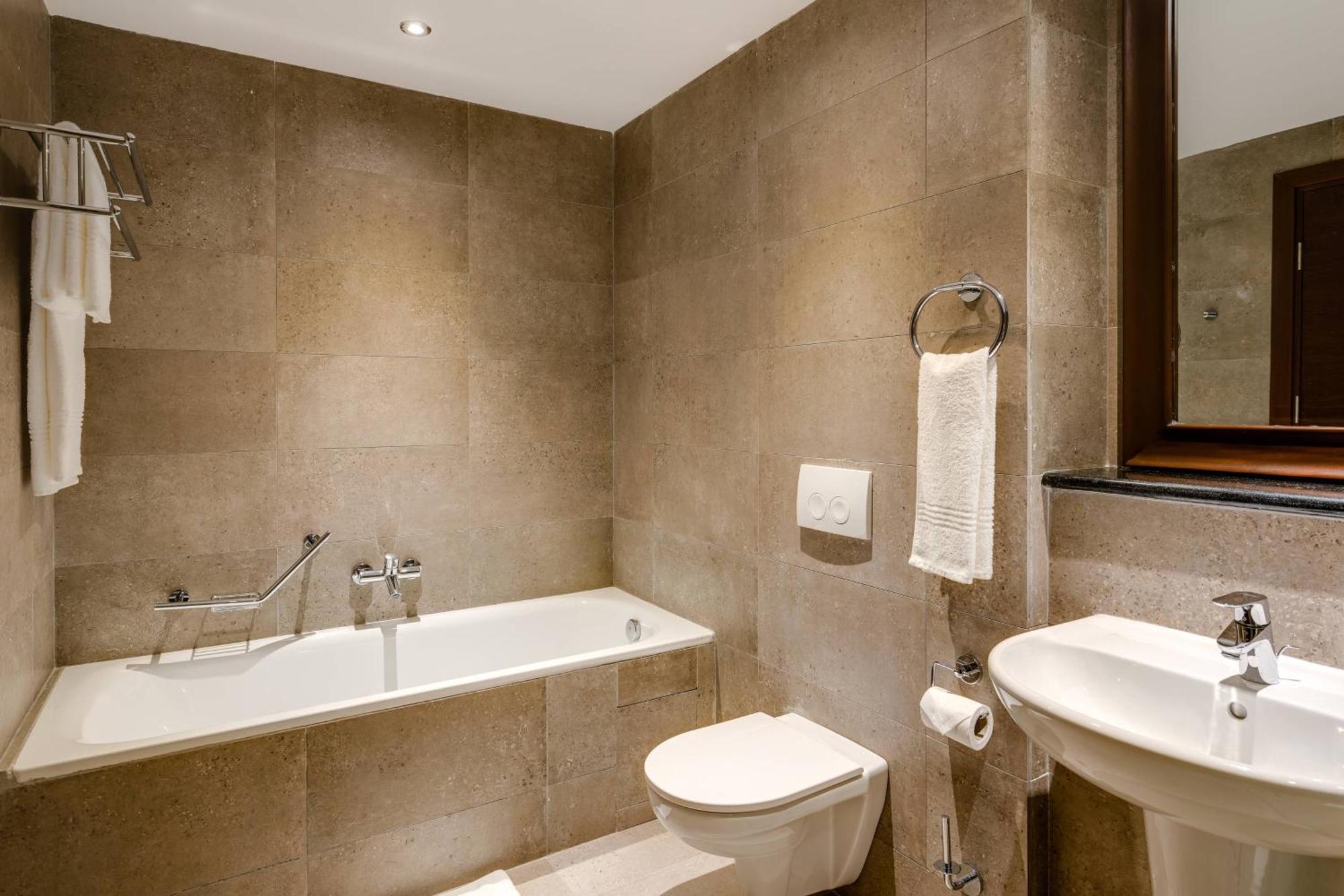 Protea Hotel By Marriott Owerri Select Zewnętrze zdjęcie